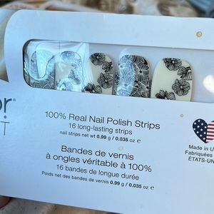 Color street nail color